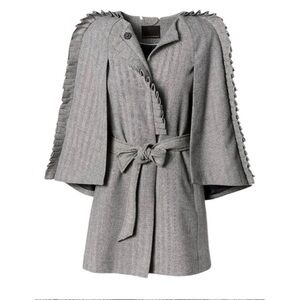 Banana Republic Olivia Palermo Herringbone Cape LikeNEW Small Black/White Gift